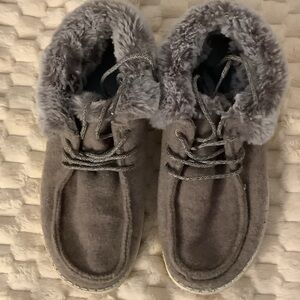 Hey Dude Gray Ankle Boots with Fur Lining